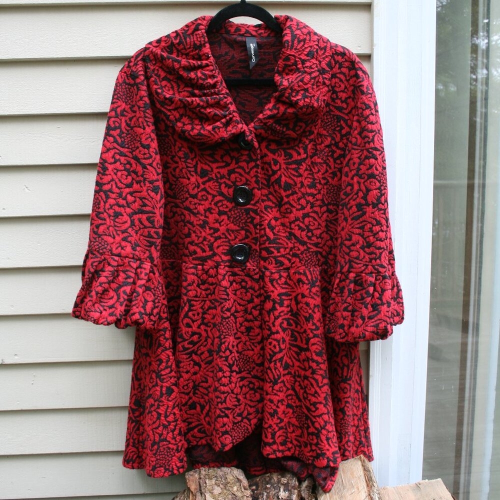 Curvesque Jacket Top